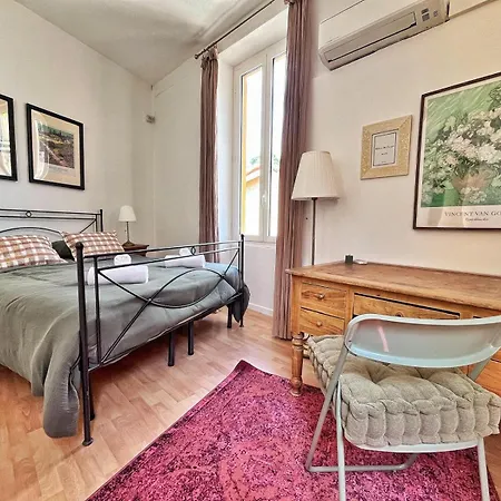 Appartement Lumineux Et Deux Piece - *